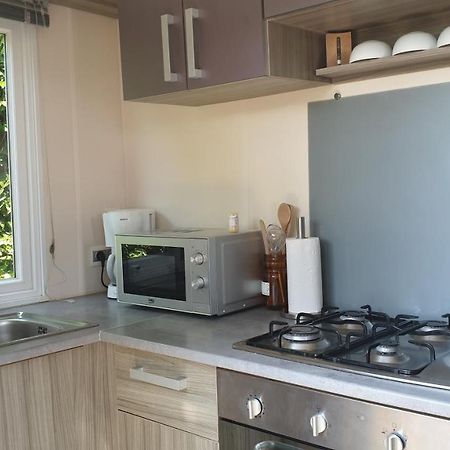 Mobil Home 6-8 Places Parcelle 4 Climatise Biville-sur-Mer Eksteriør billede